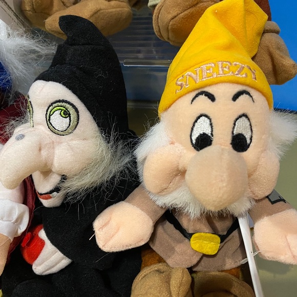 DISNEY EXCLUSIVE NWT 90s SNOW WHITE AND THE SEVEN DWARFS COMPLETE SET OF 10PLUSH - Picture 13 of 13